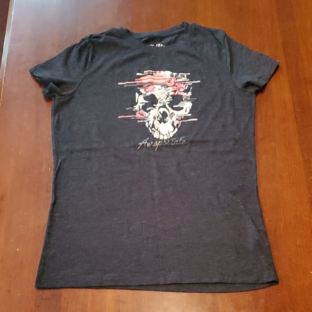 2/$25 Aeropostale Black Short Sleeve Tee with Graphic Skull Design. Size Large